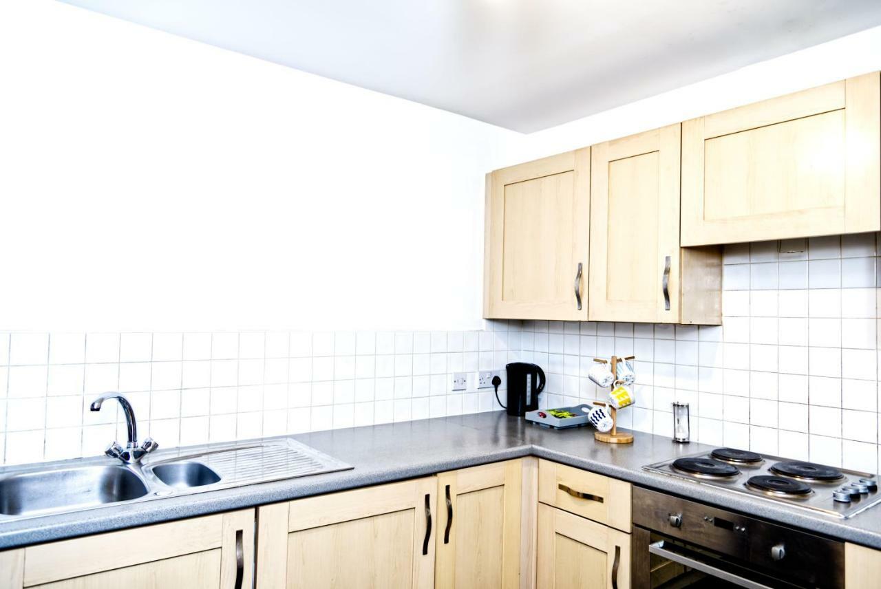 The Pent House - Lushio Apartments Northampton Exterior photo
